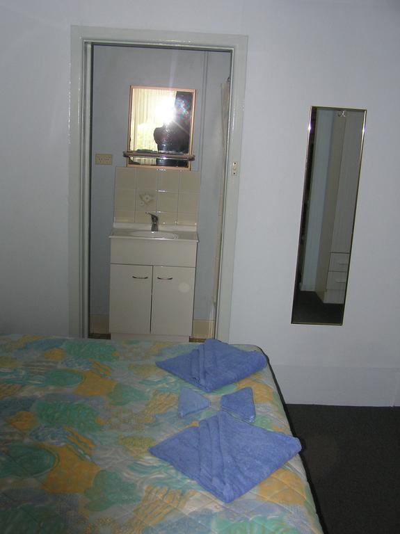 Sapphire Motel Korora Екстериор снимка